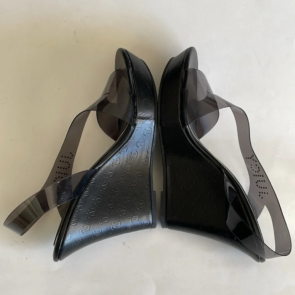 Juicy Couture Carefully Black Clear Strappy Y2K Wedge Sandals size 9